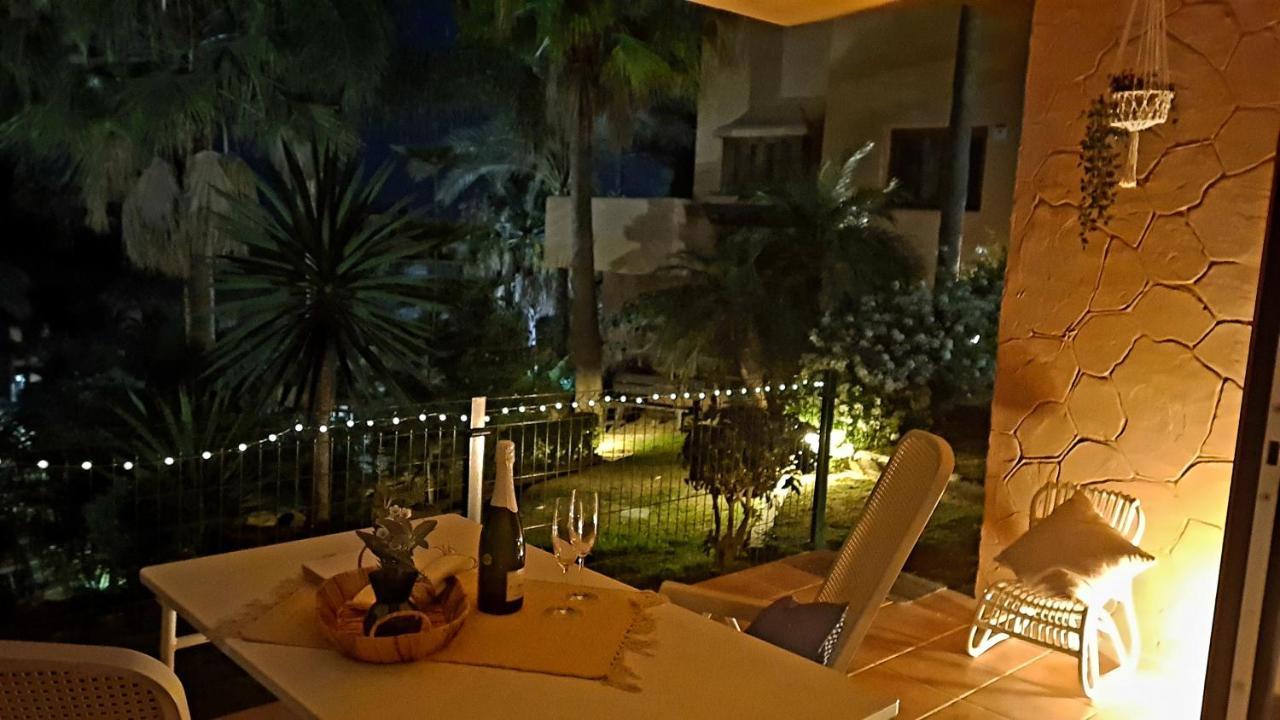 Garden Suite Beach & Relax Sitio de Calahonda Екстериор снимка